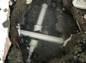 普兰店阳台漏水维修公司为您分享楼上楼下漏水怎么处理